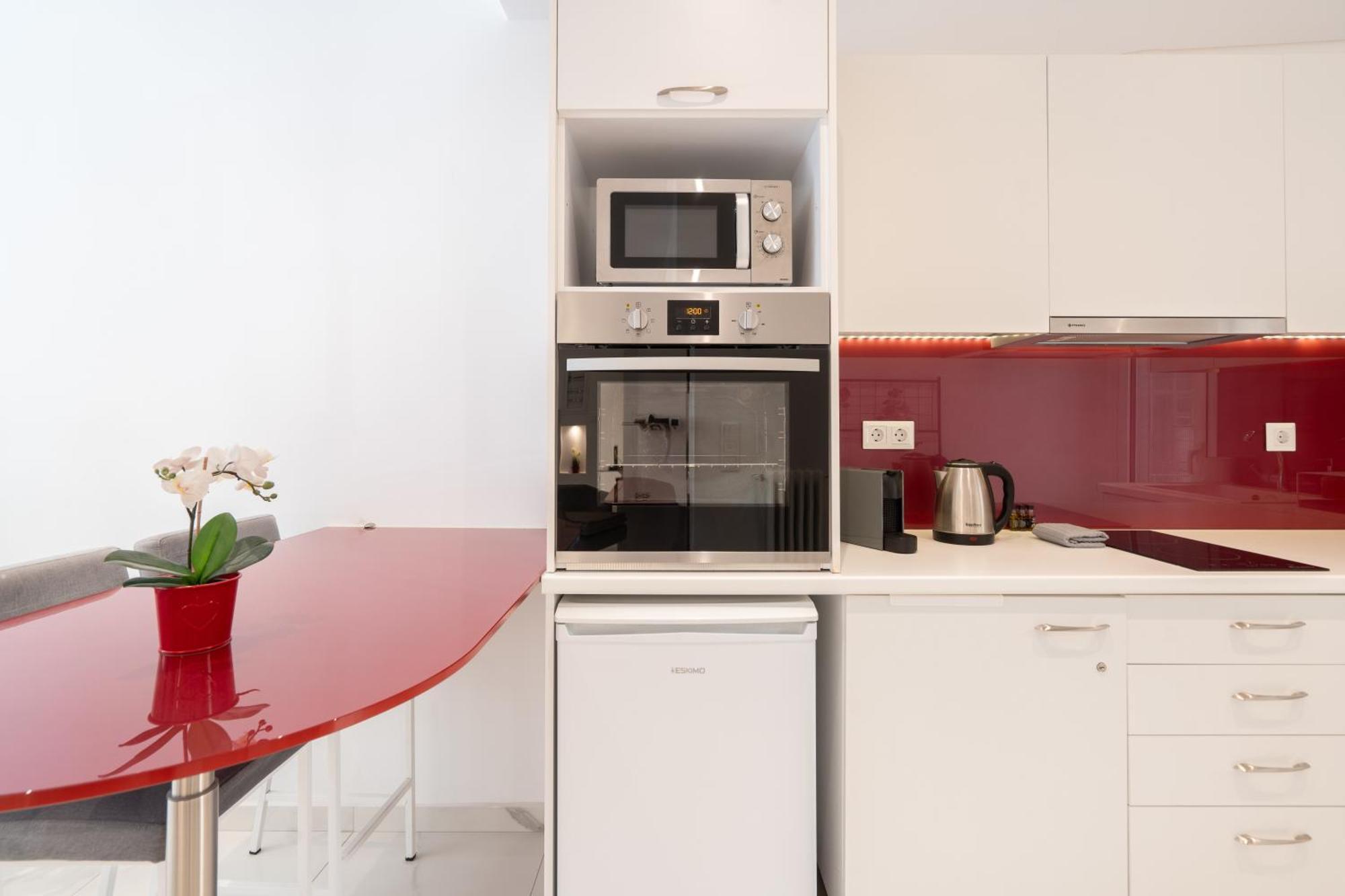 Sophisticated Modern Apt In Athens Center מראה חיצוני תמונה